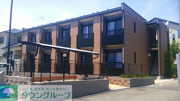 レオネクストサルビアの物件外観写真